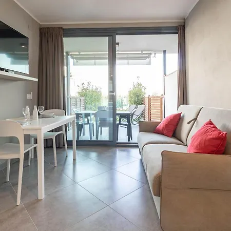 H11 Luxury 7a Porto - Piscina - Jacuzzi * סנטו סטפנו אל מארה